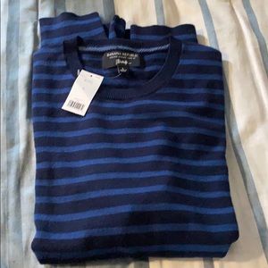 Men’s Banana Republic sweater